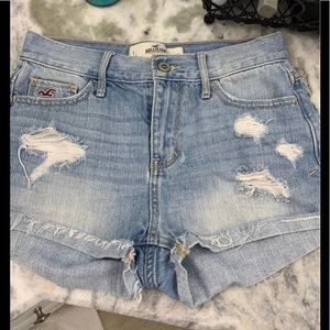 HollisterJean Shorts sz "1"  W 25